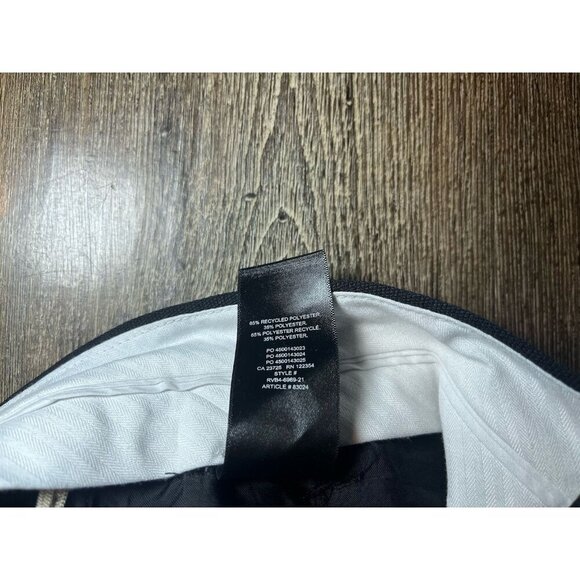 Aritzia Wilfred Labyrinth Short Cuffed Pleated Shorts Black Size 2 - Picture 6 of 8